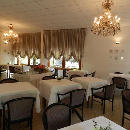 Park Hotel Albisola Superiore Extérieur photo