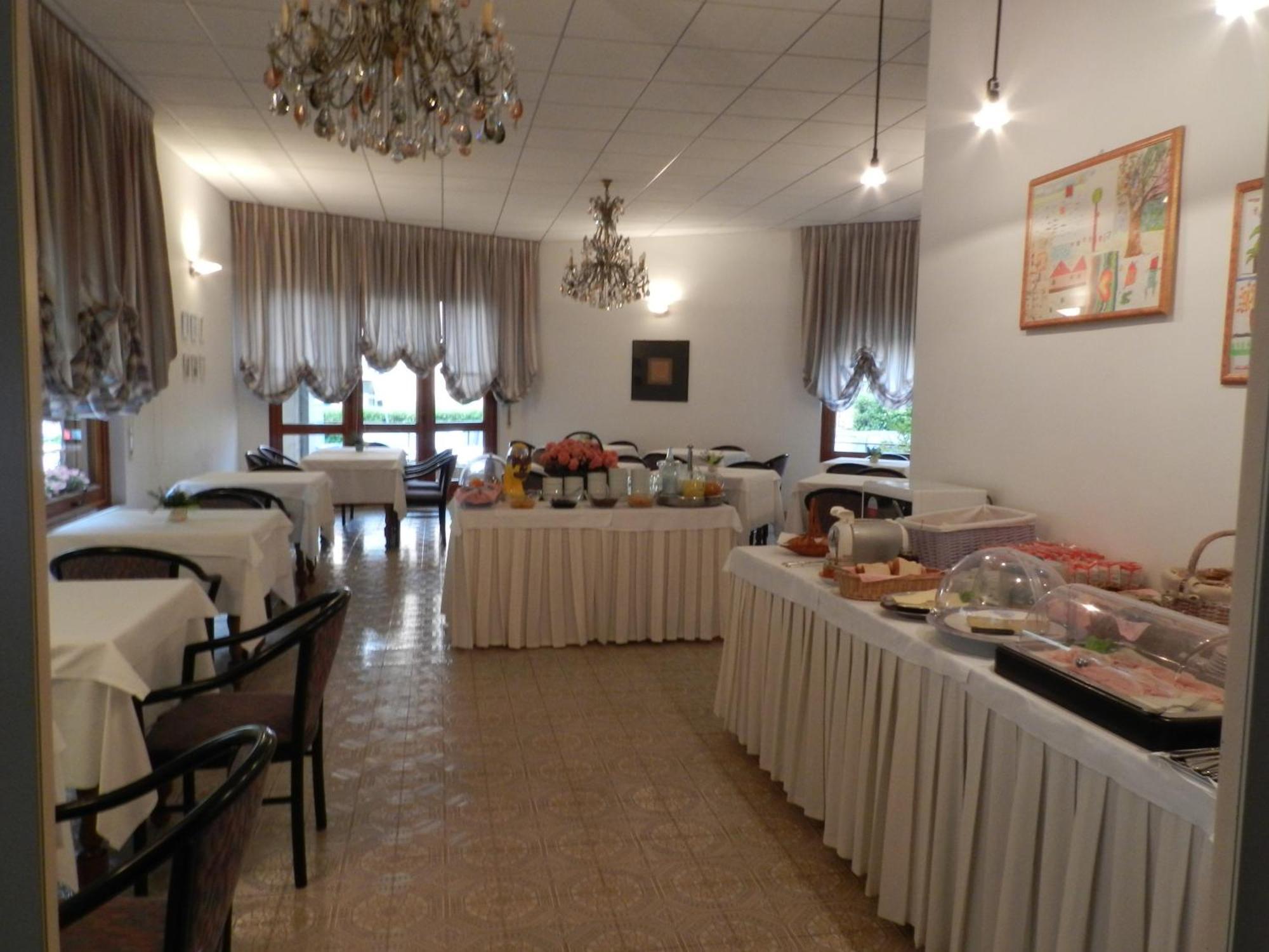 Park Hotel Albisola Superiore Extérieur photo